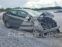 2017 Ford FIESTA фото