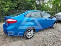 2017 Ford FIESTA фото