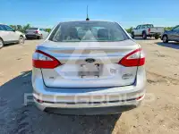 2017 Ford FIESTA фото