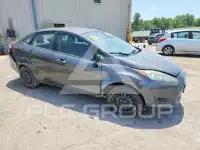 2017 Ford FIESTA фото