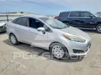 2017 Ford FIESTA фото