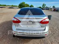 2017 Ford FIESTA фото