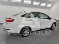 2017 Ford FIESTA фото