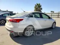 2017 Ford FOCUS photo