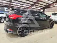 2017 Ford FOCUS photo