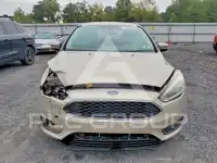 2017 Ford FOCUS фото