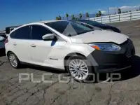 2017 Ford FOCUS фото