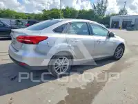 2017 Ford FOCUS photo