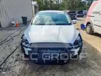 2017 Ford FOCUS фото