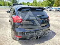 2017 Ford FOCUS фото