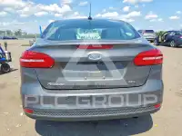 2017 Ford FOCUS фото