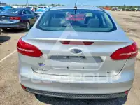 2017 Ford FOCUS photo