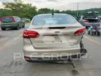 2017 Ford FOCUS photo