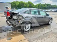 2017 Ford FOCUS фото