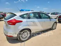 2017 Ford FOCUS photo