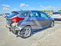 2017 Ford FOCUS фото