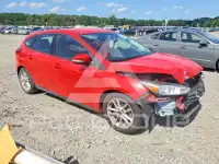 2017 Ford FOCUS photo