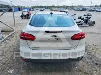 2017 Ford FOCUS photo