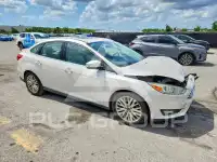 2017 Ford FOCUS фото