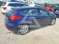 2017 Ford FOCUS фото