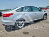 2017 Ford FOCUS photo