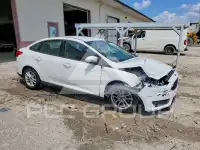 2017 Ford FOCUS photo