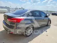 2017 Ford FOCUS photo