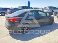 2017 Ford FOCUS фото