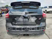 2017 Ford FOCUS фото