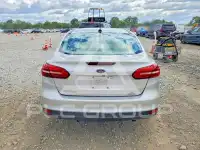 2017 Ford FOCUS фото