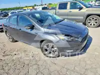 2017 Ford FOCUS фото