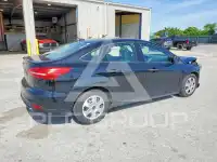 2017 Ford FOCUS фото