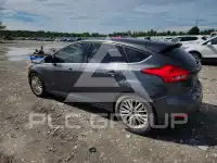2017 Ford FOCUS фото