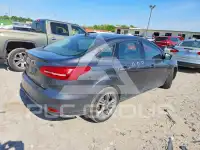 2017 Ford FOCUS фото