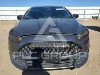 2017 Ford FOCUS photo