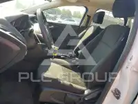 2017 Ford FOCUS фото