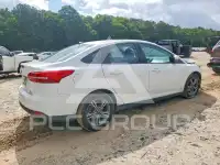 2017 Ford FOCUS фото