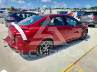 2017 Ford FOCUS фото