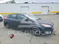 2017 Ford FOCUS фото
