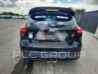 2017 Ford FOCUS фото