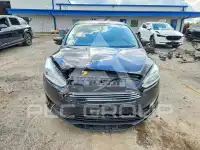 2017 Ford FOCUS фото