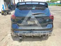 2017 Ford FOCUS фото