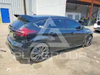 2017 Ford FOCUS фото