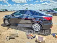 2017 Ford FOCUS фото