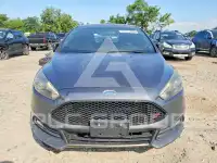 2017 Ford FOCUS фото