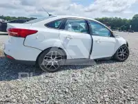 2017 Ford FOCUS photo