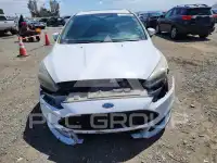 2017 Ford FOCUS photo