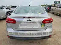 2017 Ford FOCUS фото