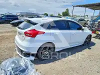 2017 Ford FOCUS photo