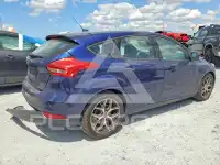 2017 Ford FOCUS фото